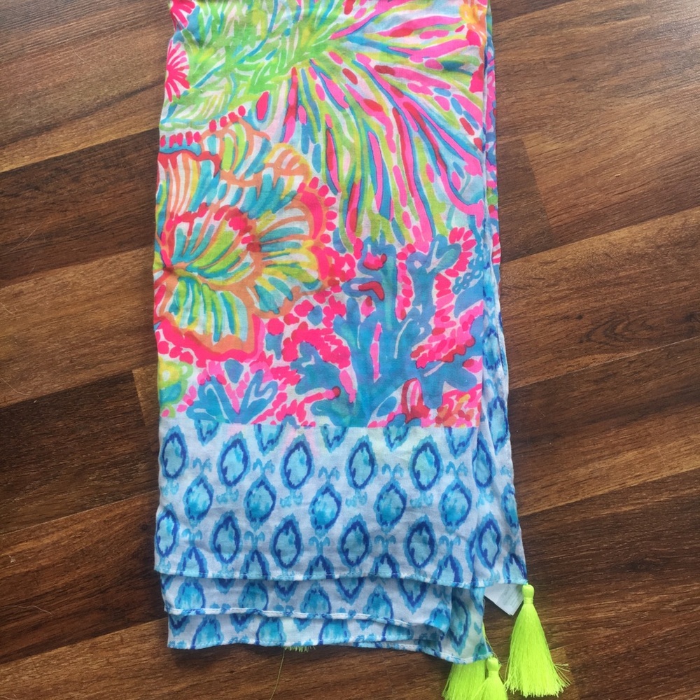 NWOT Lilly Pulitzer Resort Scarf